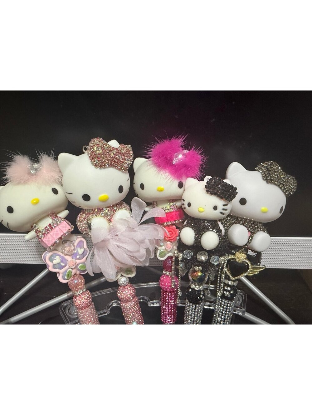 Hello kitty pens - Picture 2 of 2